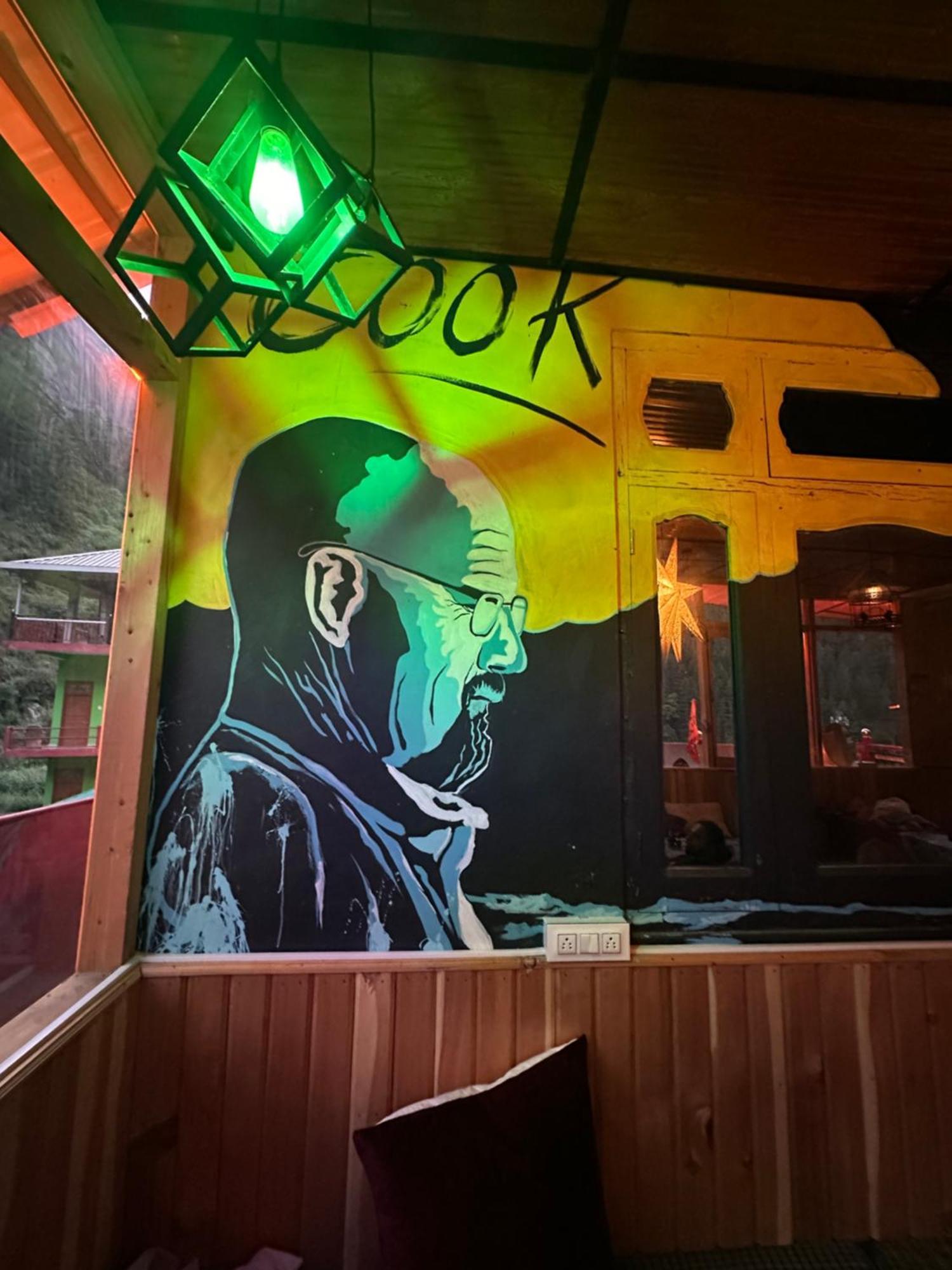 Pahadirovers Homestay & Cafe Kasol Exterior photo